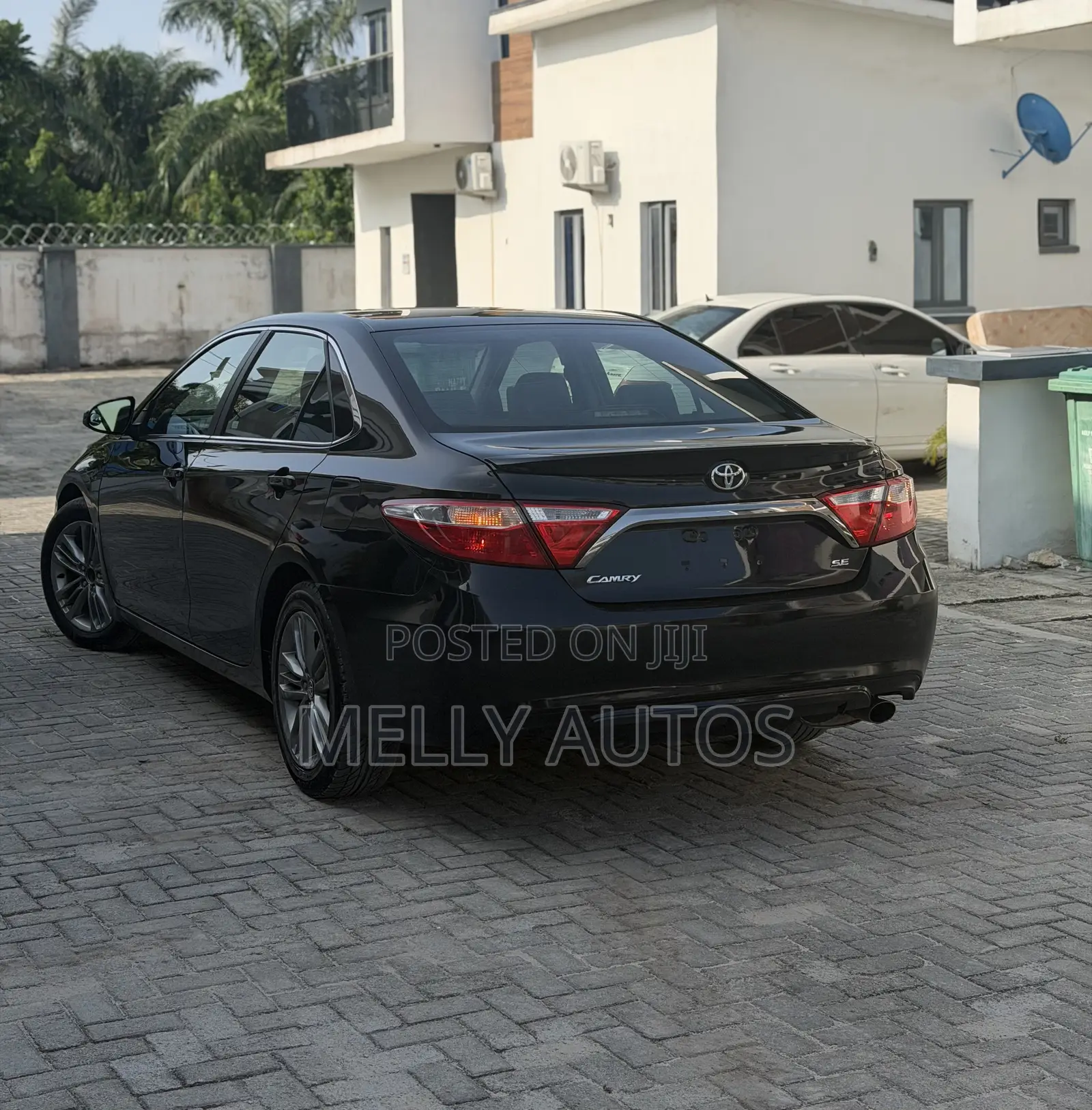 Toyota Camry SE 4dr Sedan (2.5L 4cyl 6A) 2015 Black