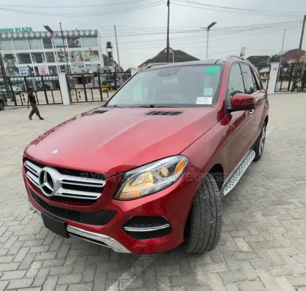 Mercedes-Benz GLE-Class 2016 Burgundy