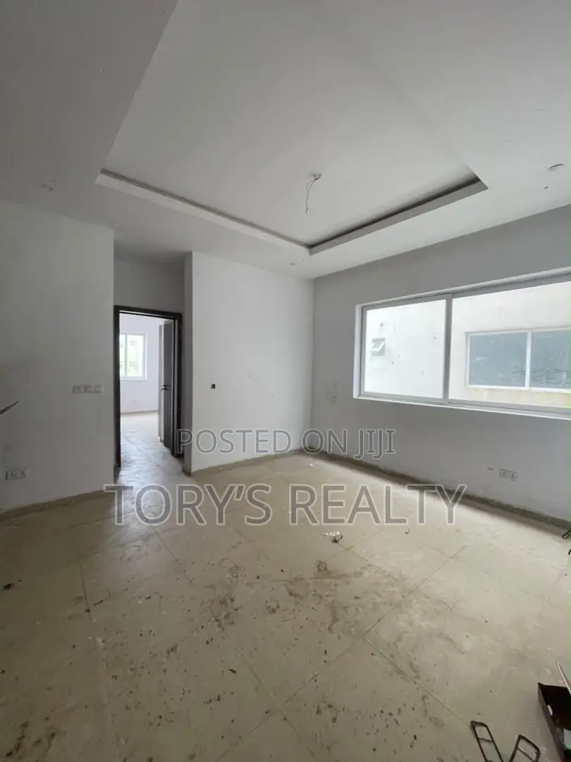2bdrm Apartment in Ikate for sale