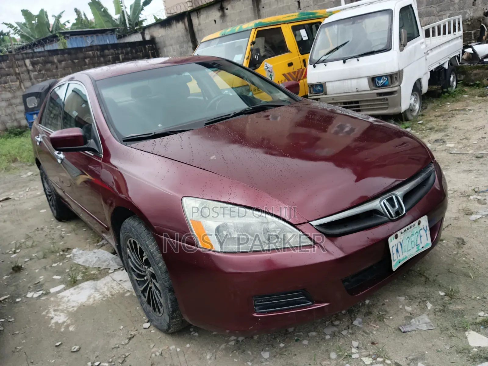 Honda Accord 2005 Red