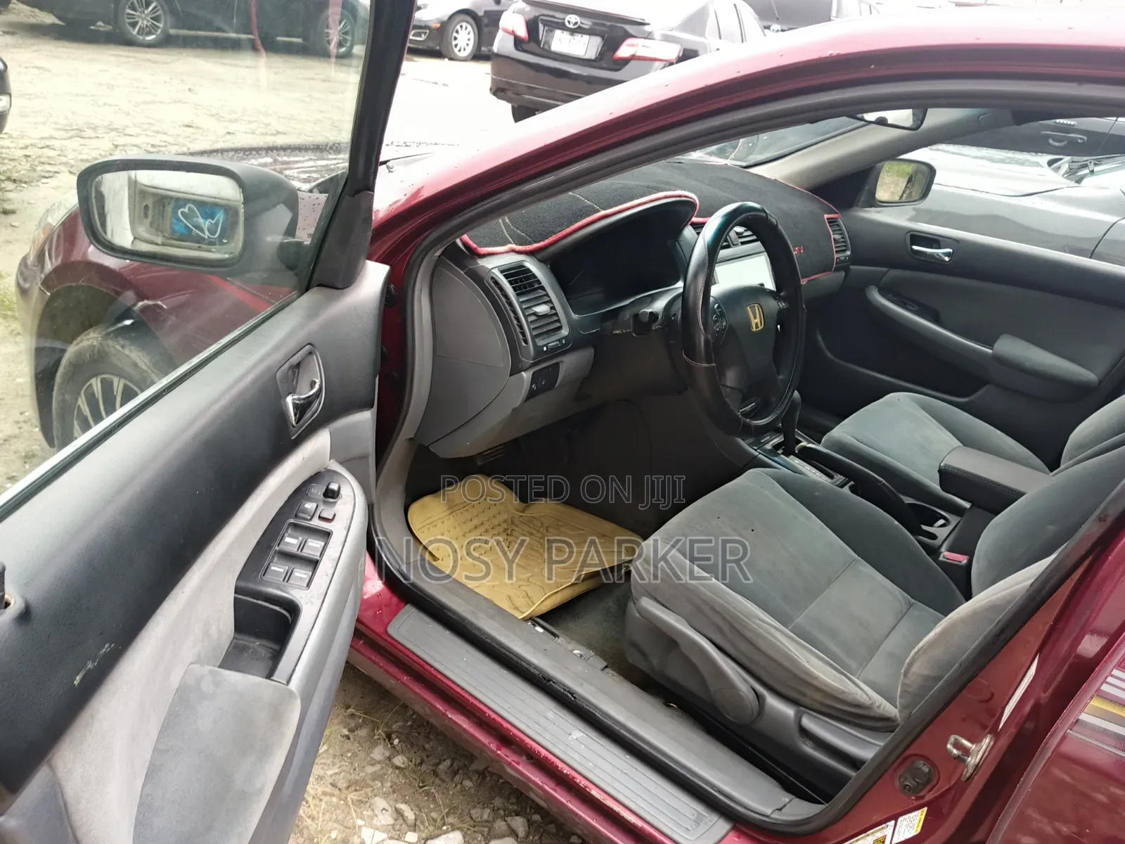 Honda Accord 2005 Red
