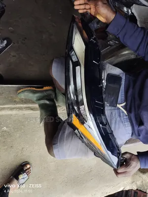 Head Lamp Nissan Xtrail or Rouge 2023