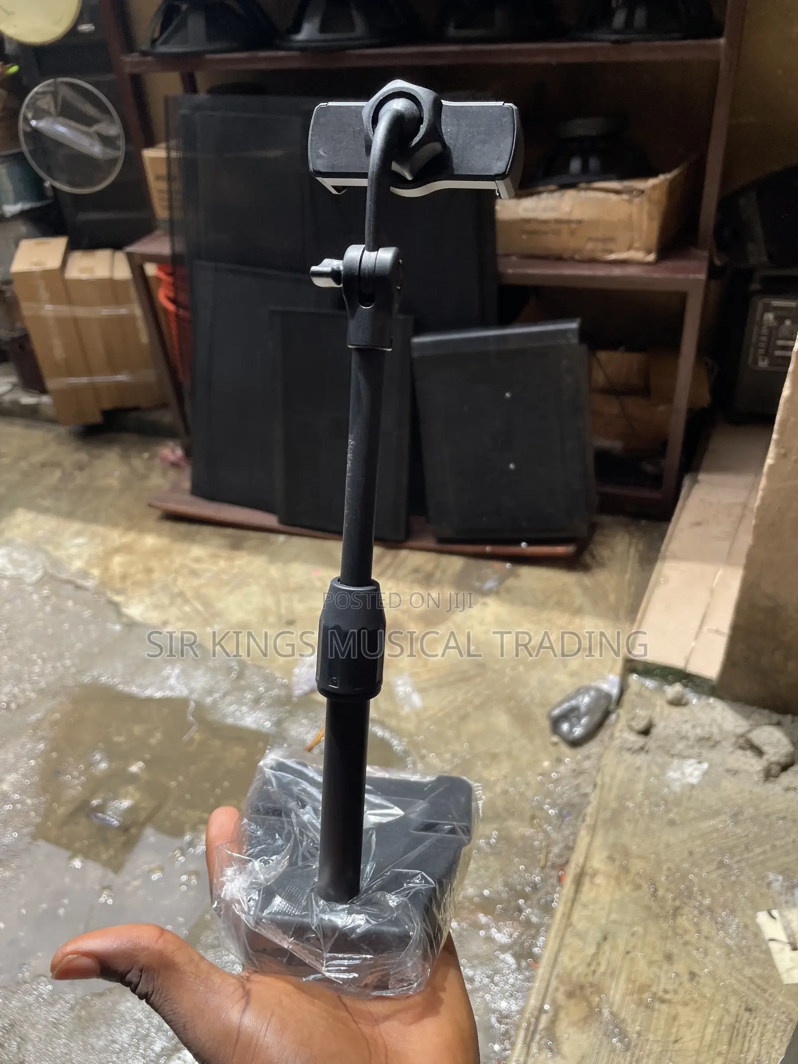 Adjustable Black Metal Boom Arm Stand