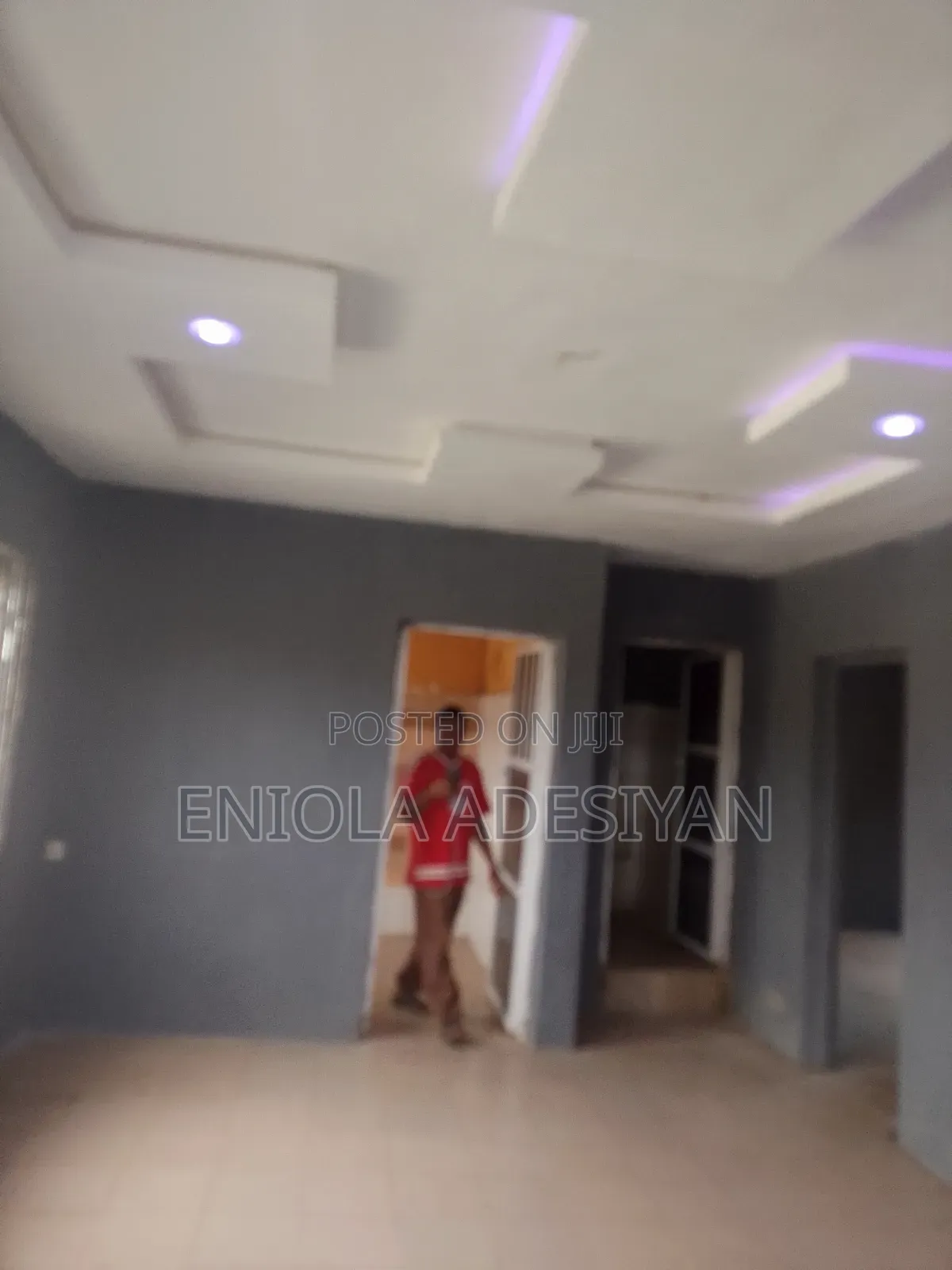 2bdrm Block of Flats in Total Total, Agric for rent