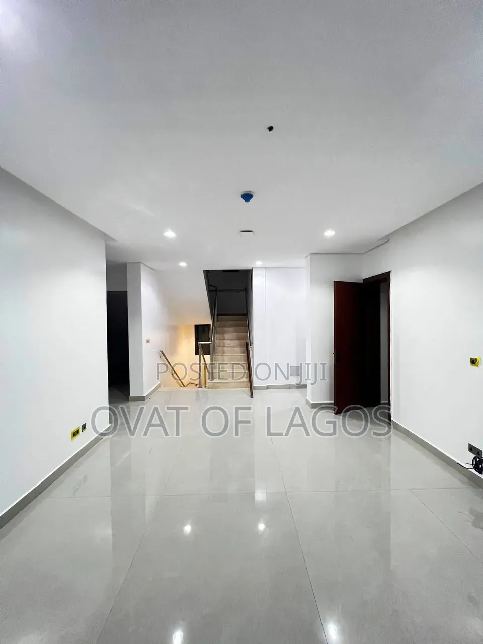 6bdrm Duplex in Old Ikoyi for sale