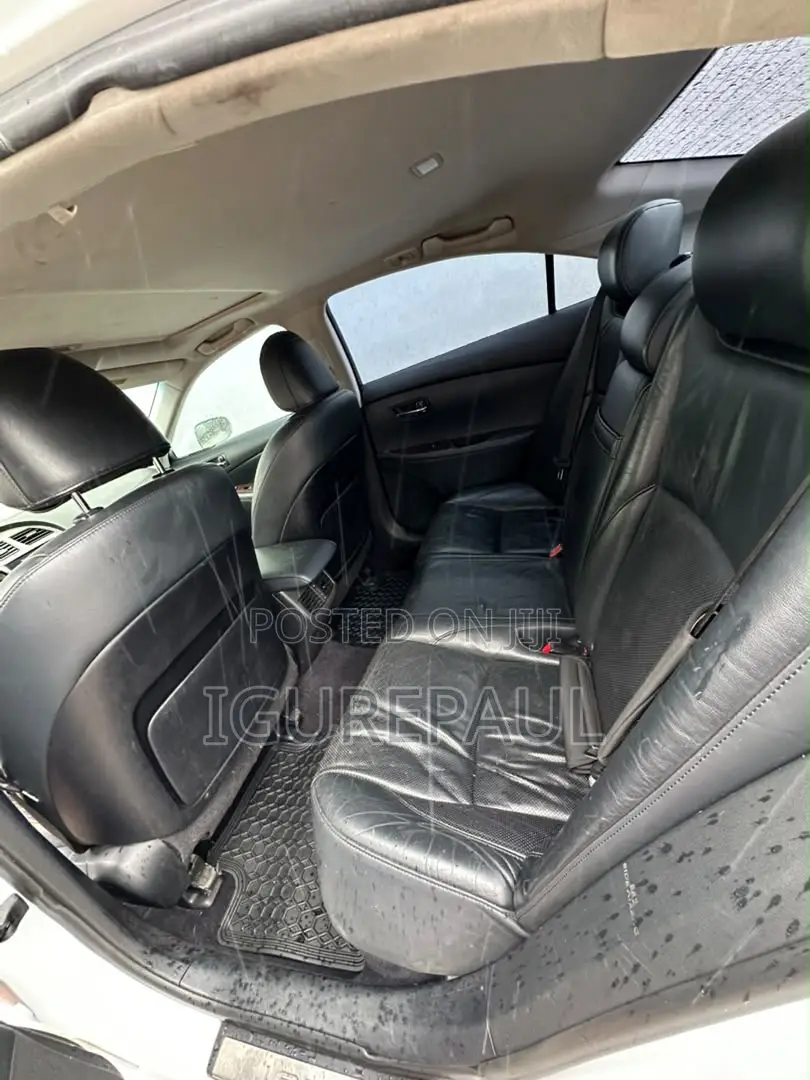 Lexus ES 350 2011 White