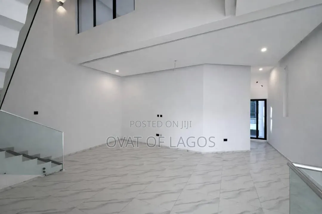 4bdrm Duplex in Oniru, 1004 for rent