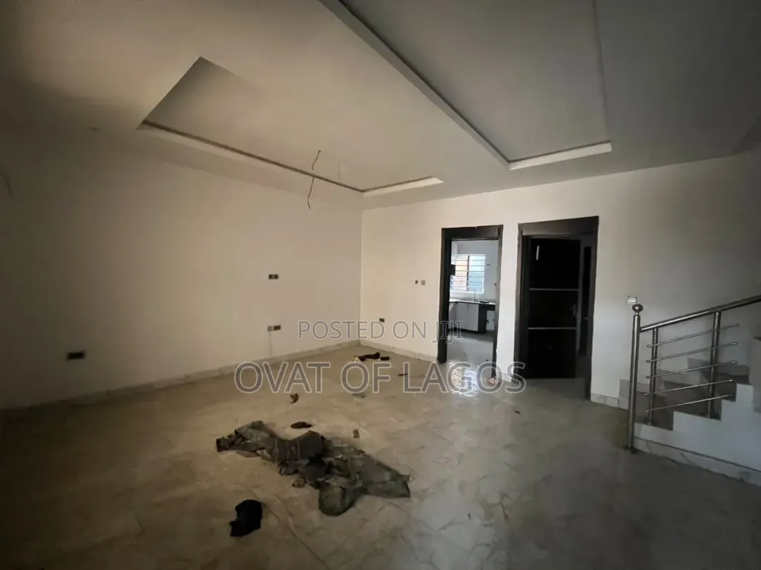 4bdrm Duplex in Lekki Palmcity, Ado / Ajah for rent