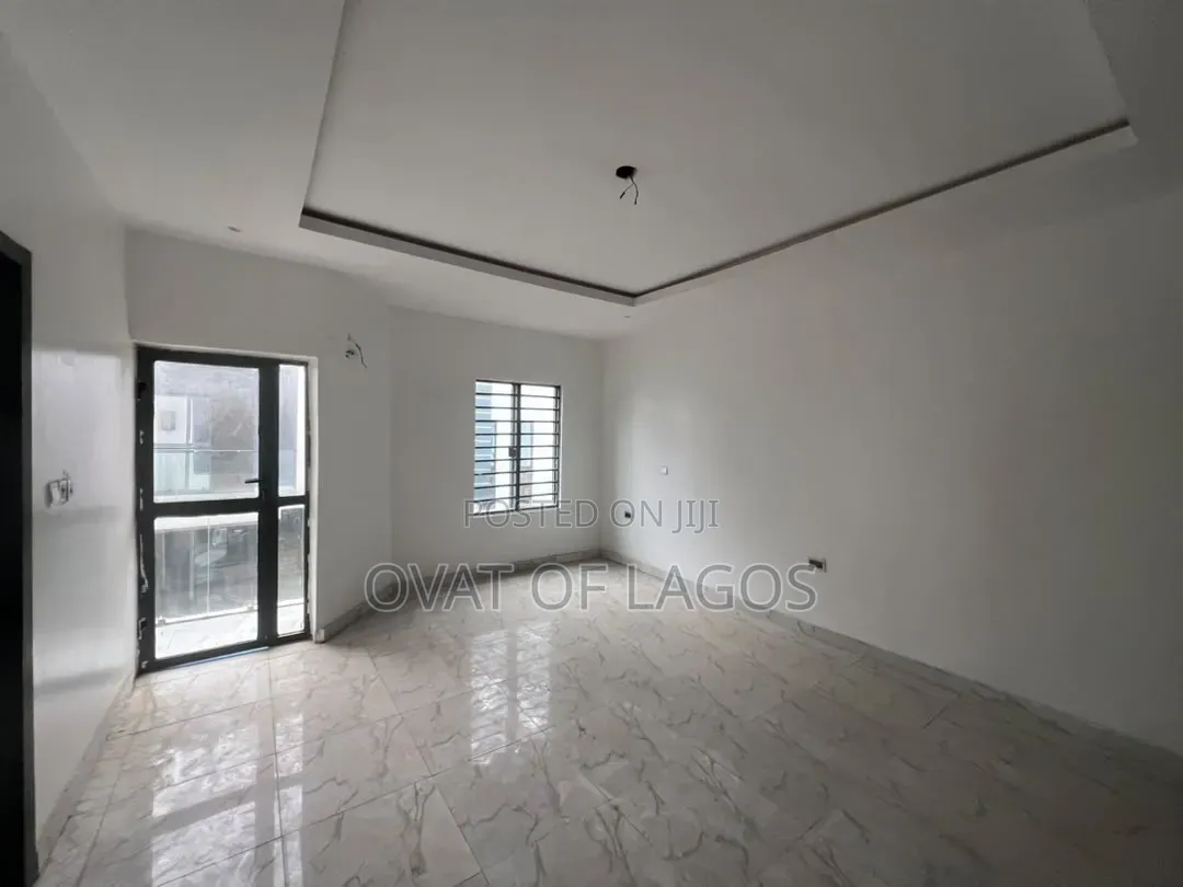 4bdrm Duplex in Lekki Palmcity, Ado / Ajah for rent