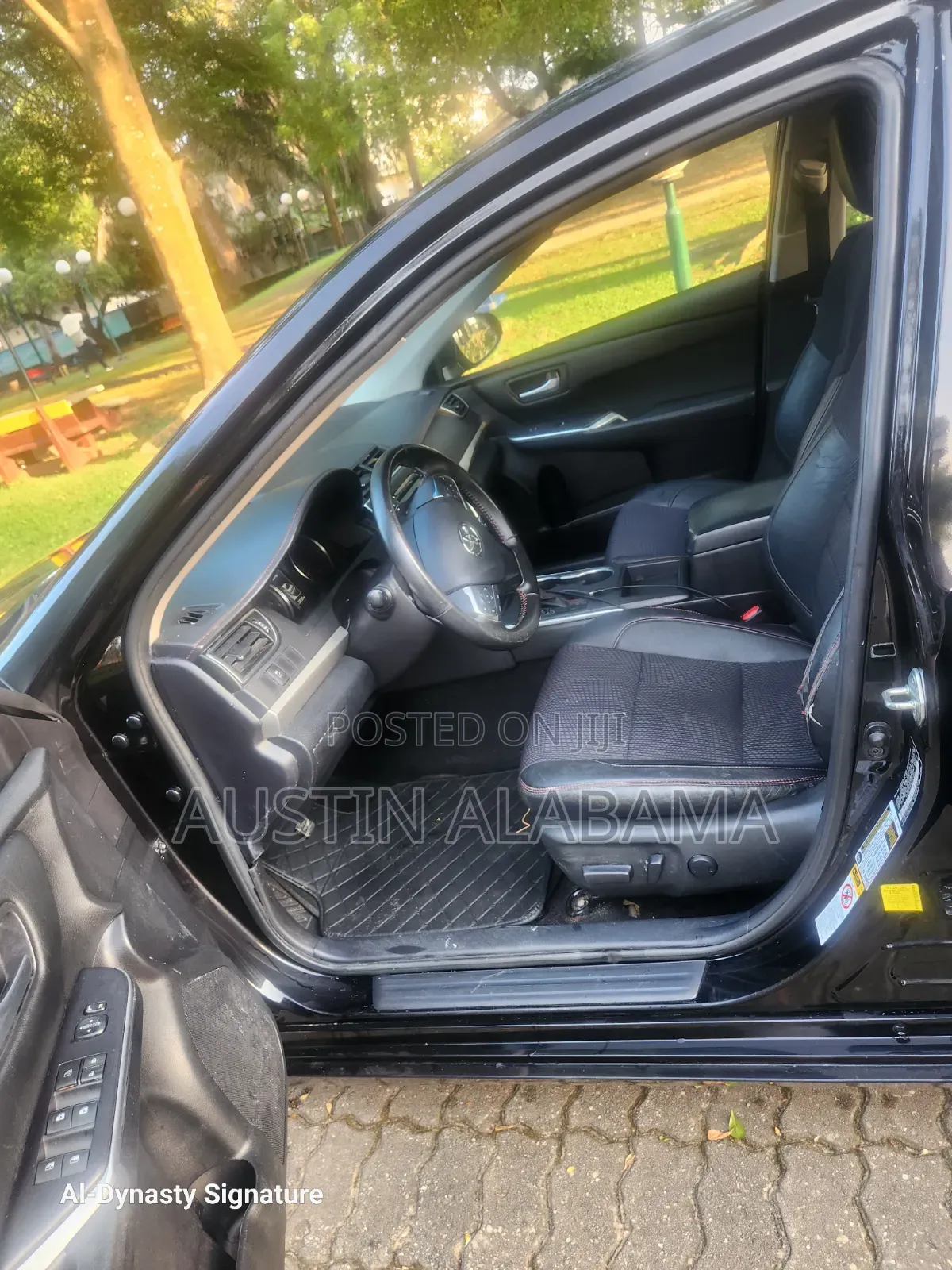 Toyota Camry SE w/Special Edition Pkg (2.5L 4cyl 6A) 2016 Black