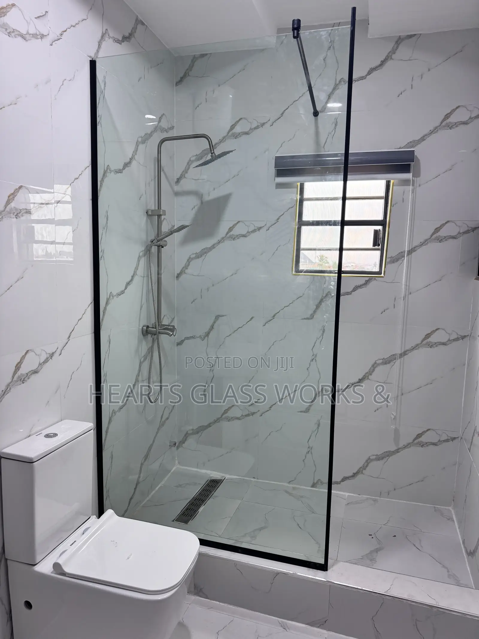 One Sided Fix Glass Partition Installed With Quality Tempered Glass