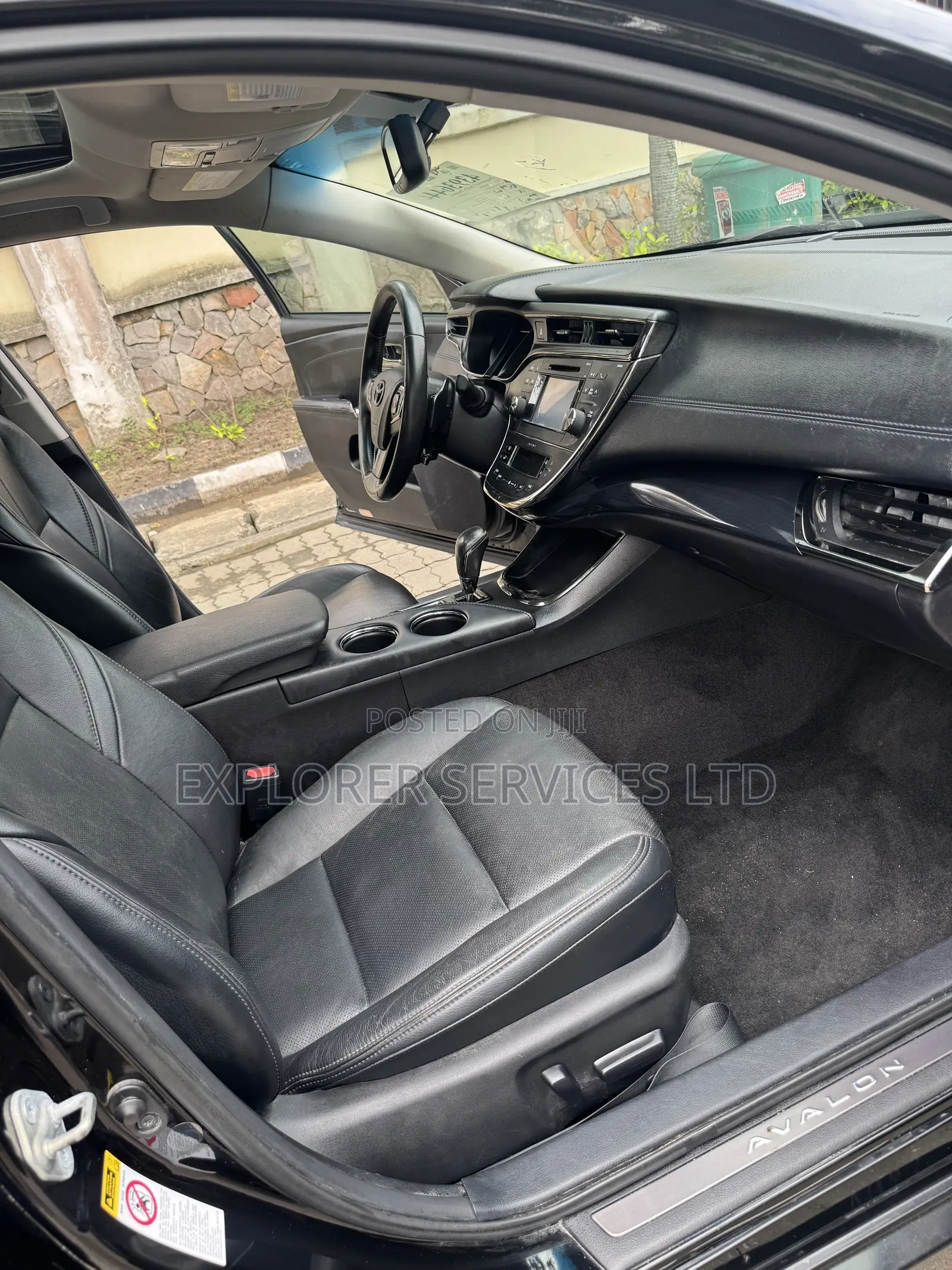 Toyota Avalon XLE Touring 4dr Sedan (3.5L 6cyl 6A) 2015 Black