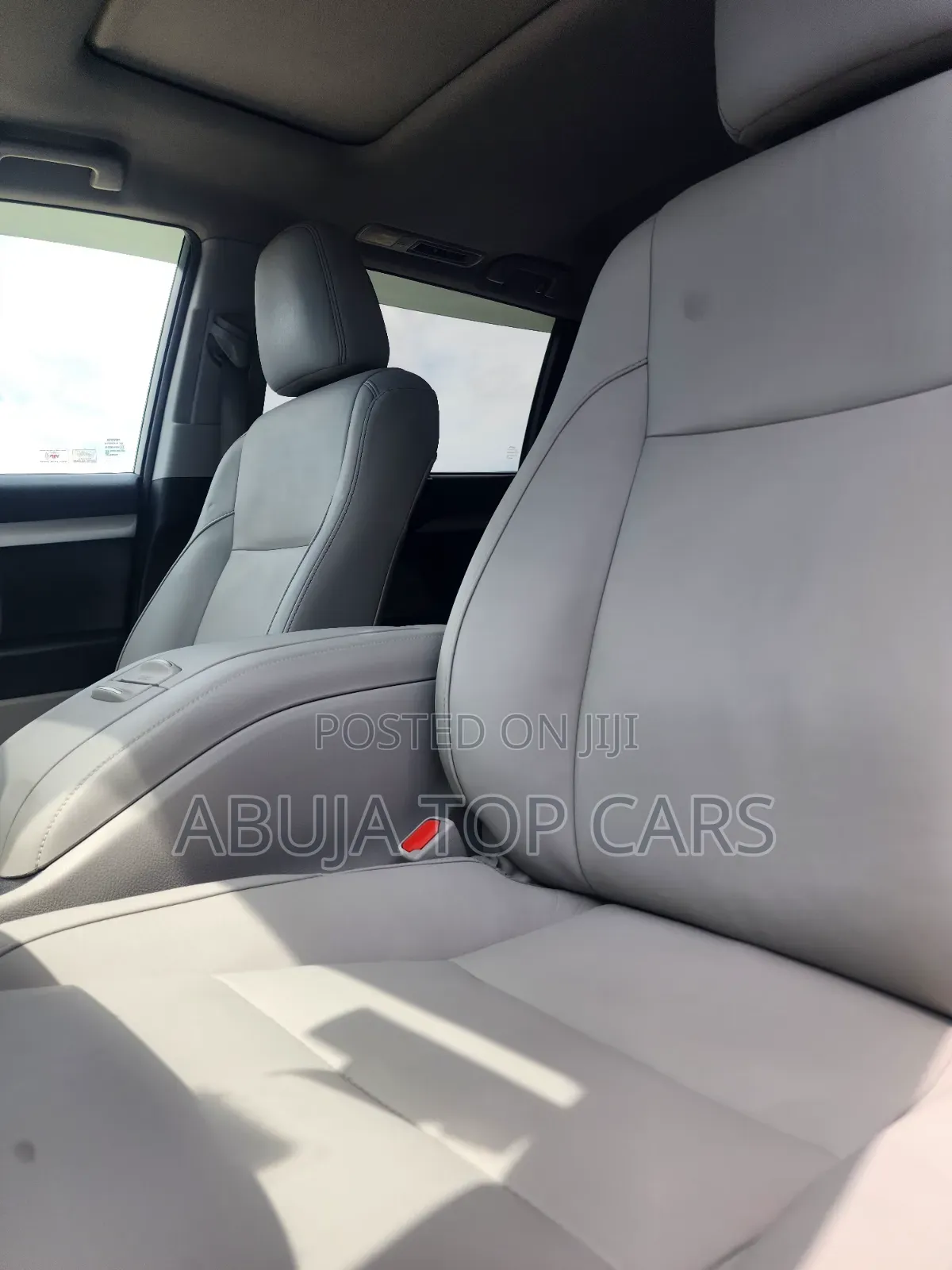 Toyota Highlander XLE 4x2 V6 (3.5L 6cyl 8A) 2018 Black