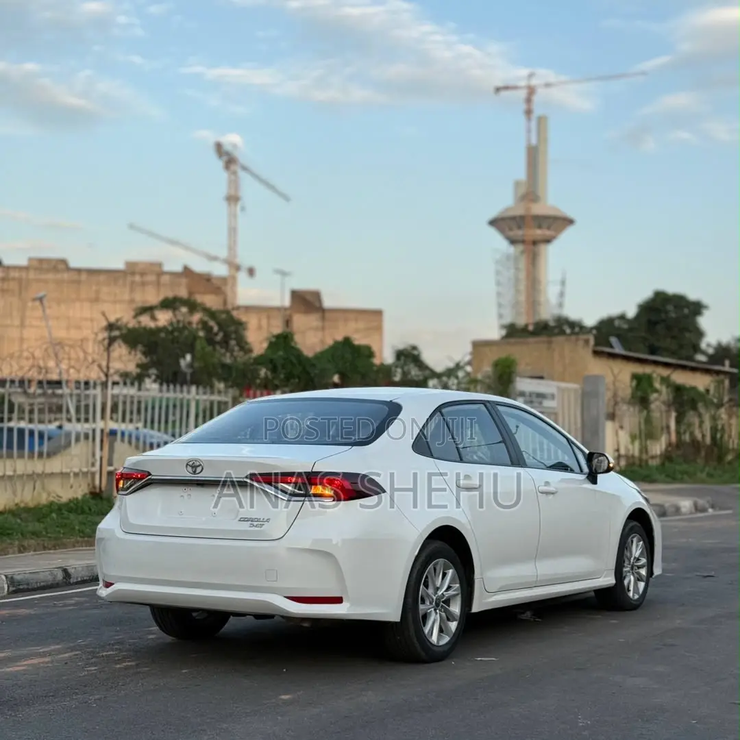 New Toyota Corolla 2025 White