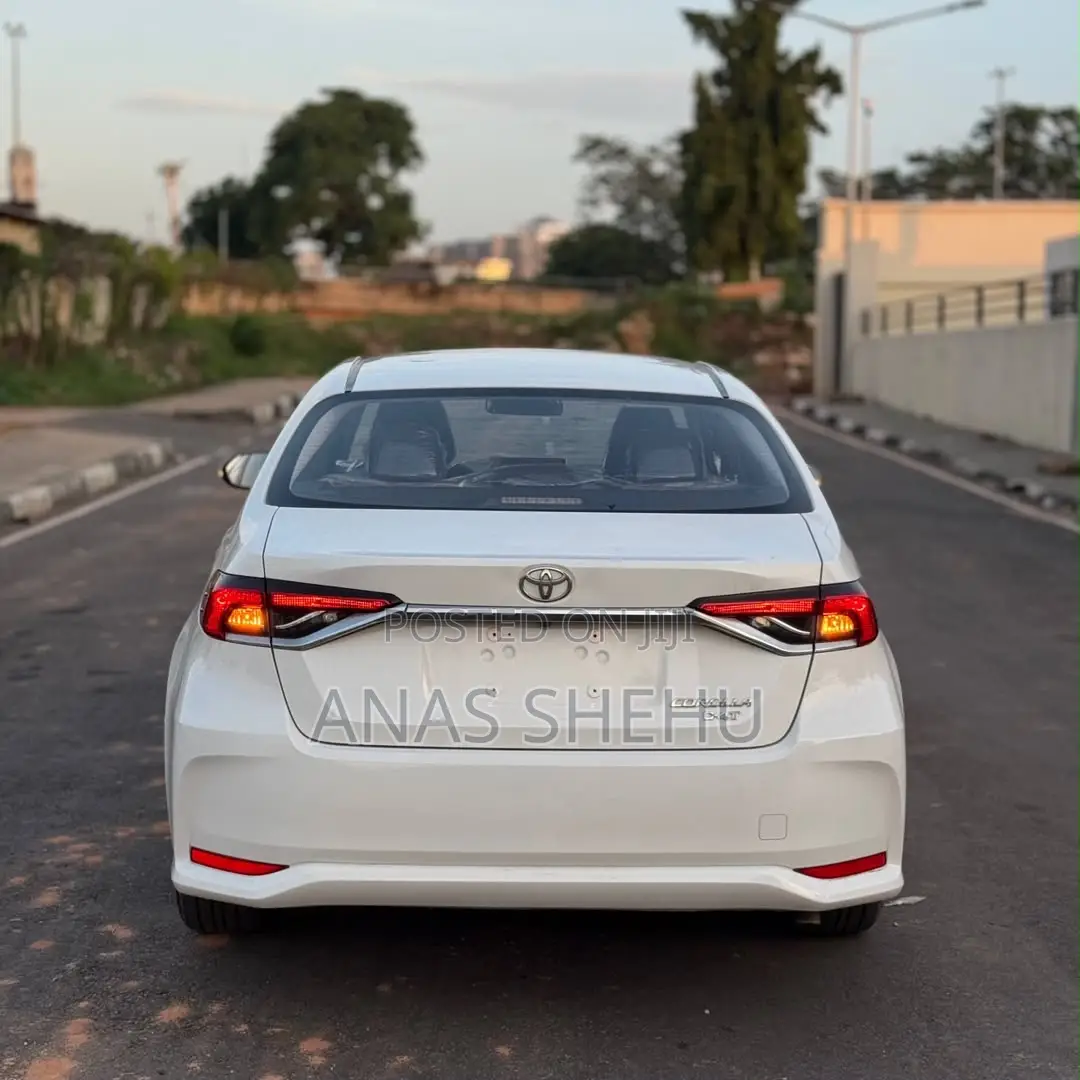 New Toyota Corolla 2025 White