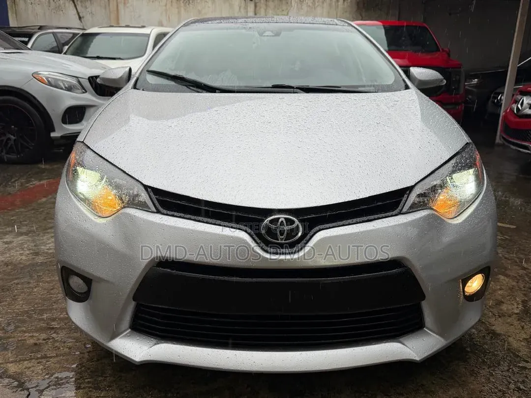Toyota Corolla 2016 Silver
