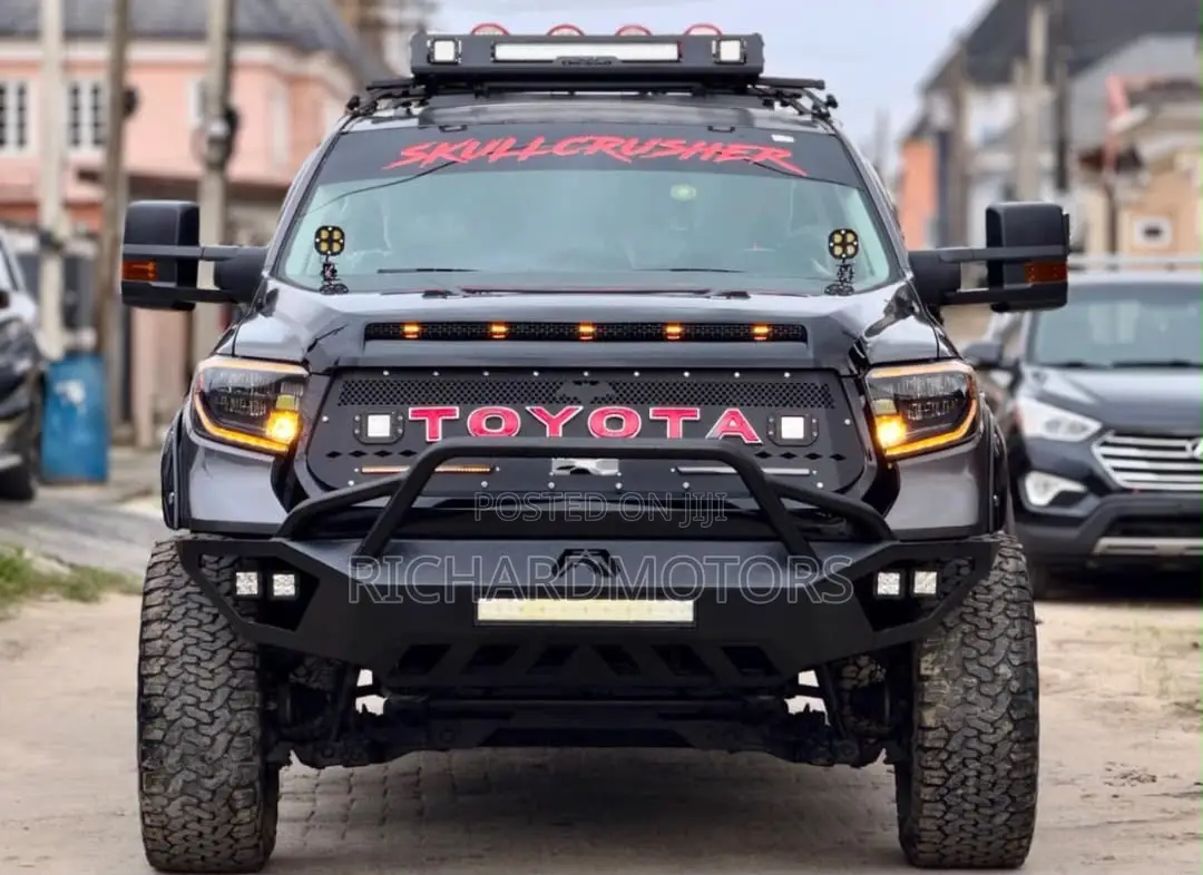 Toyota Tundra 2017 Gray