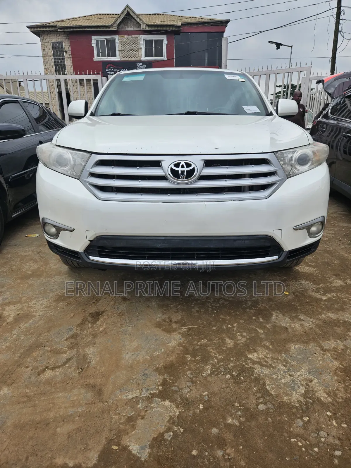 Toyota Highlander SE 2012 White