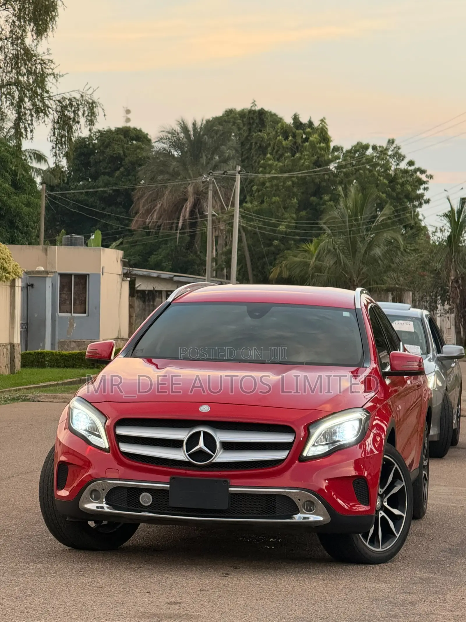 Mercedes-Benz GLA 250 2017 Red