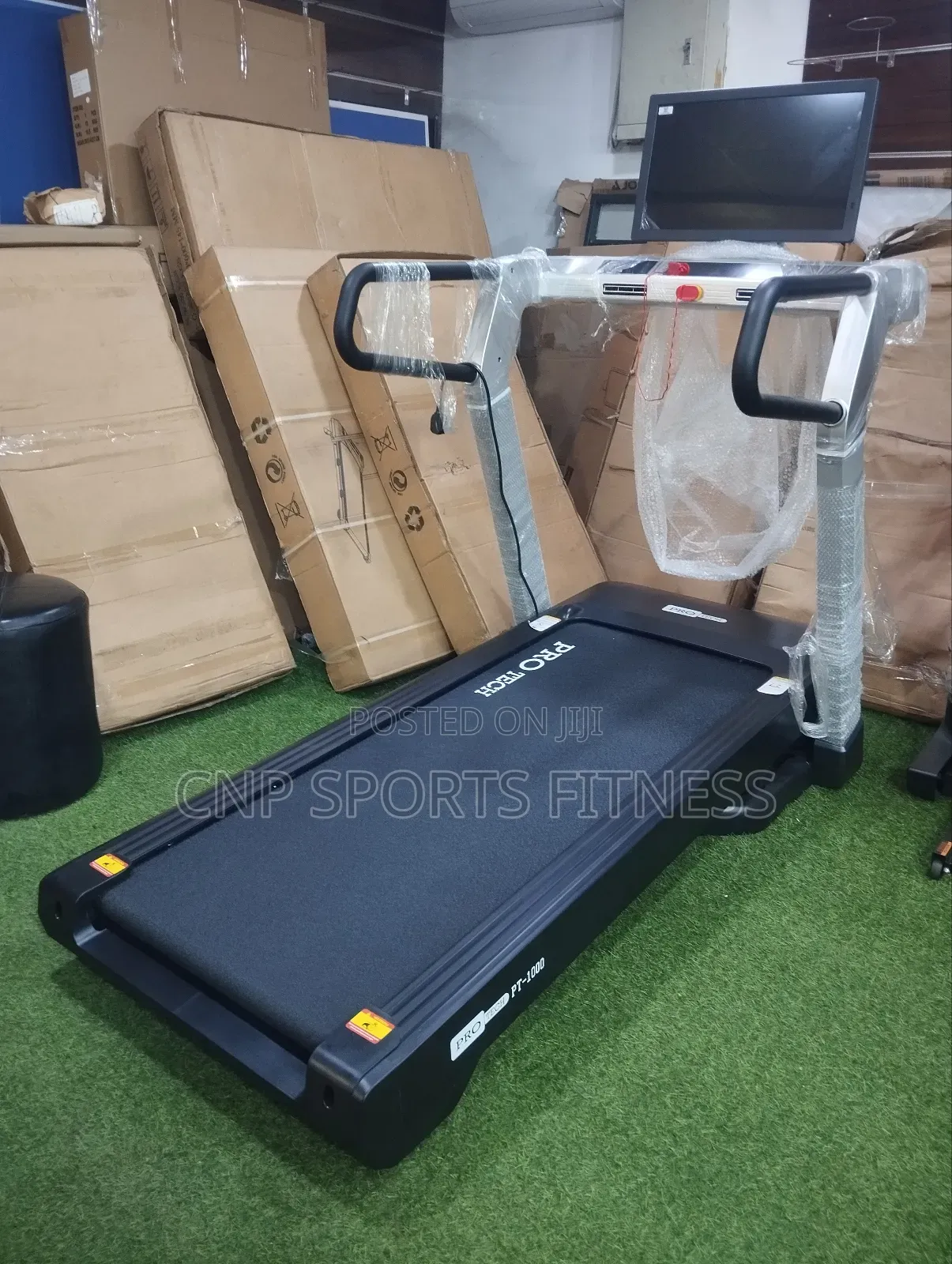 4HP Treadmill With Auto Incline Foldable