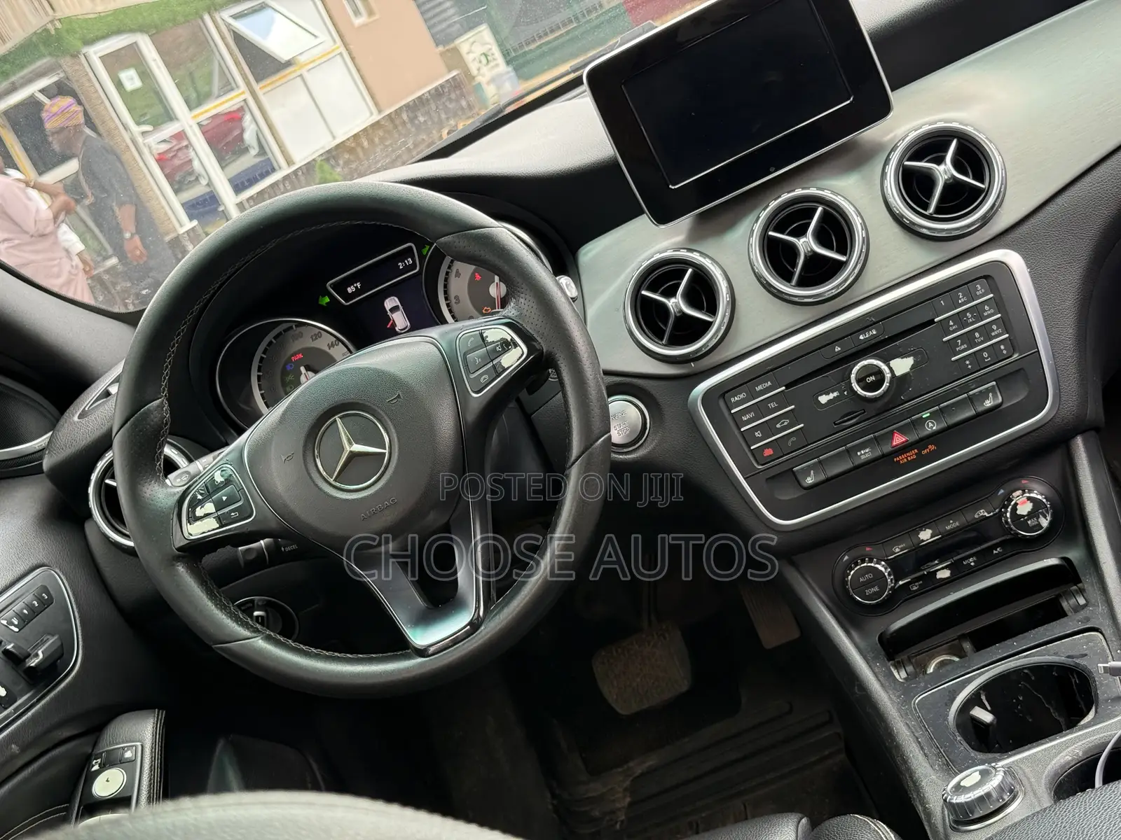 Mercedes-Benz GLA 250 2017 Black