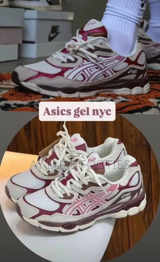 Aasics Gel Shoe