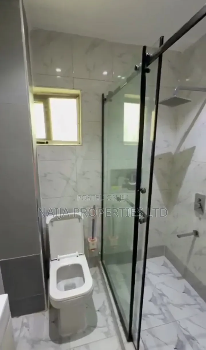2bdrm Apartment in Prime Water Garden, Lekki Phase 1 for sale