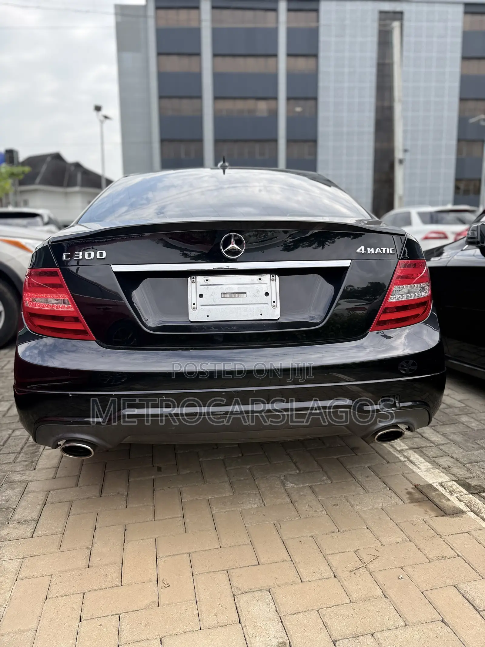 Mercedes-Benz C300 2014 Black
