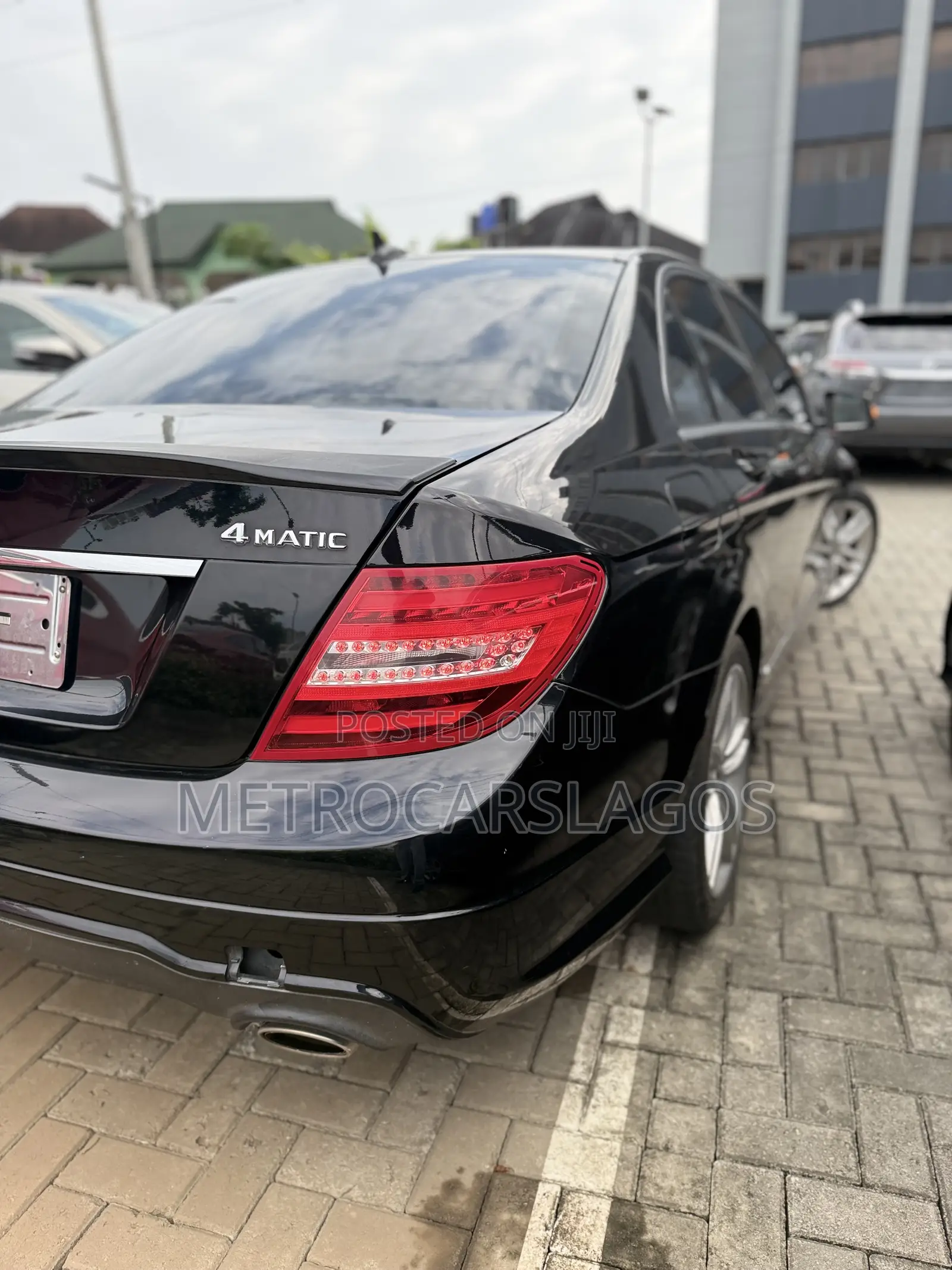Mercedes-Benz C300 2014 Black