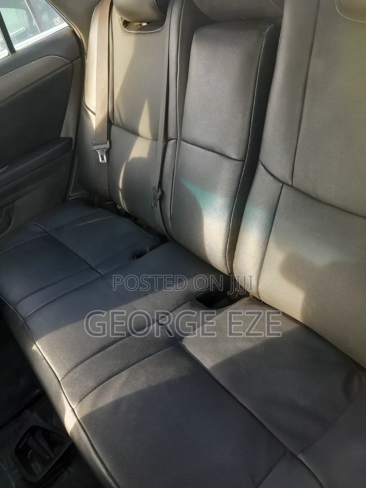 Toyota Avalon 2006 Black