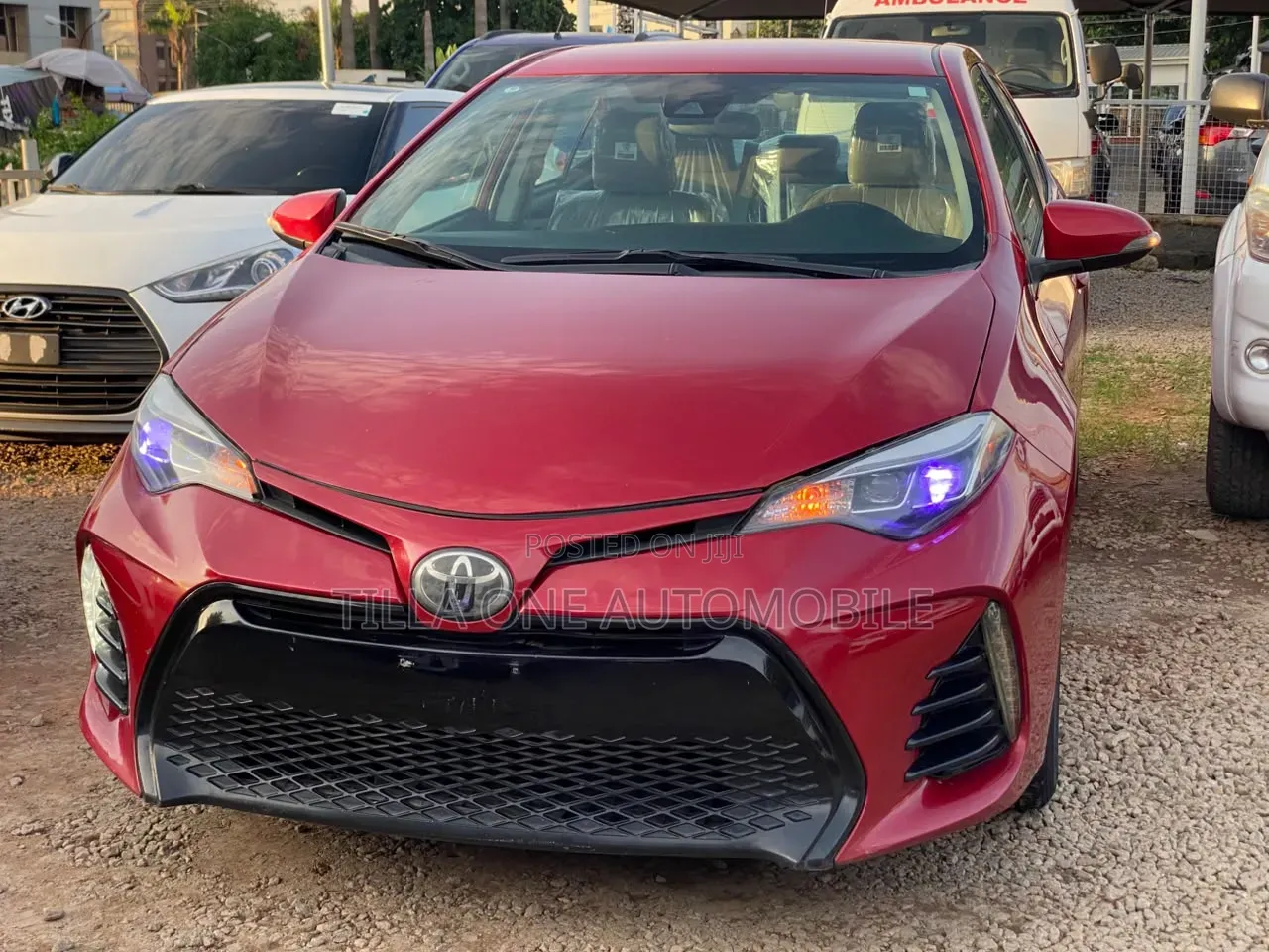 Toyota Corolla LE ECO w/Package 1 4dr Sedan (1.8L 4cyl CVT) 2017 Red
