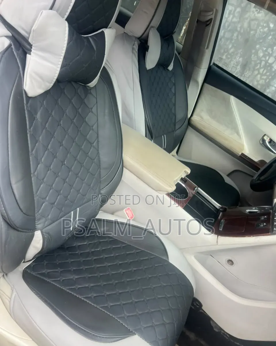 Toyota Venza 2011 Silver