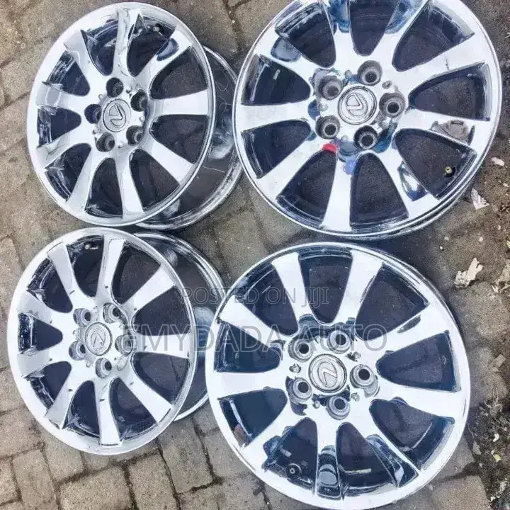 Rim for Lexus and Toyota Cars