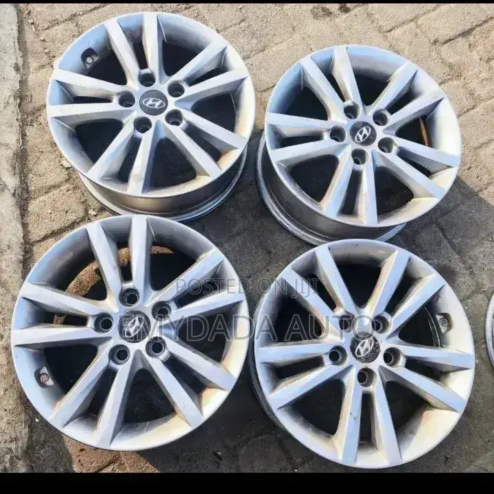 Rim for Lexus and Toyota Cars