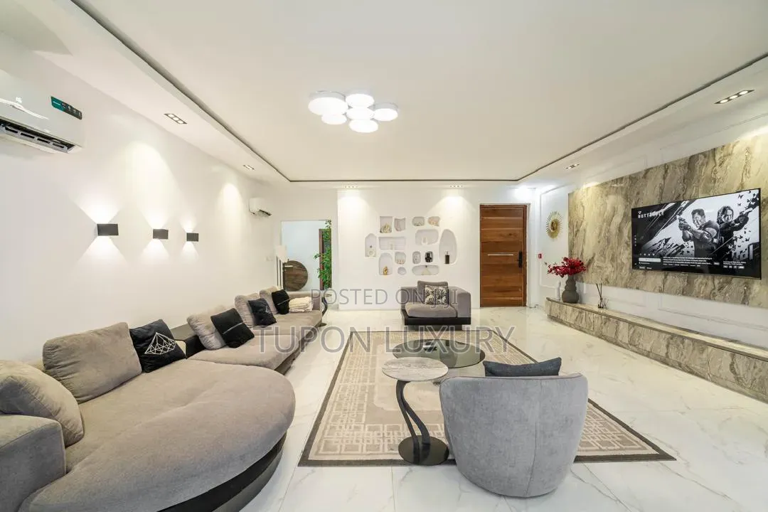 Luxury 3bedroom Apartment With Pool, Gym and Beautiful City View