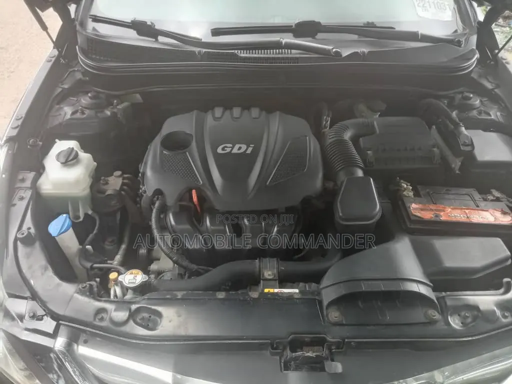 Hyundai Sonata 2013 Black