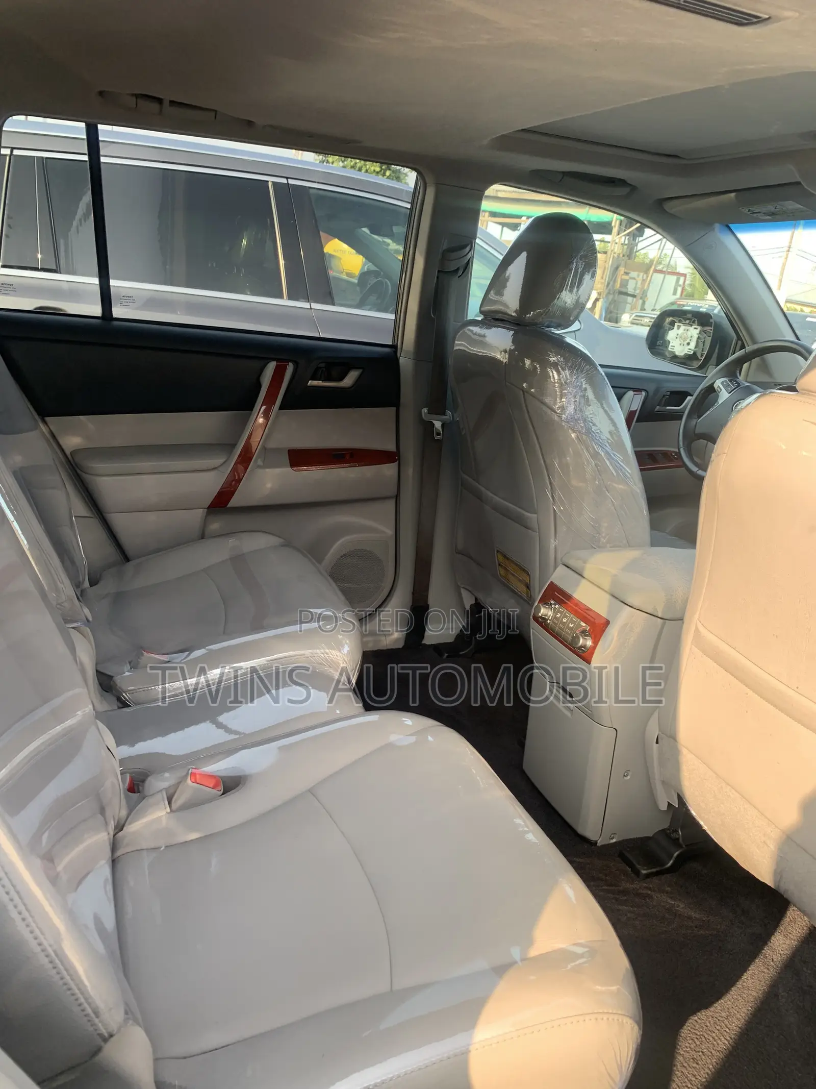 Toyota Highlander Limited 3.5l 4WD 2013 Gray
