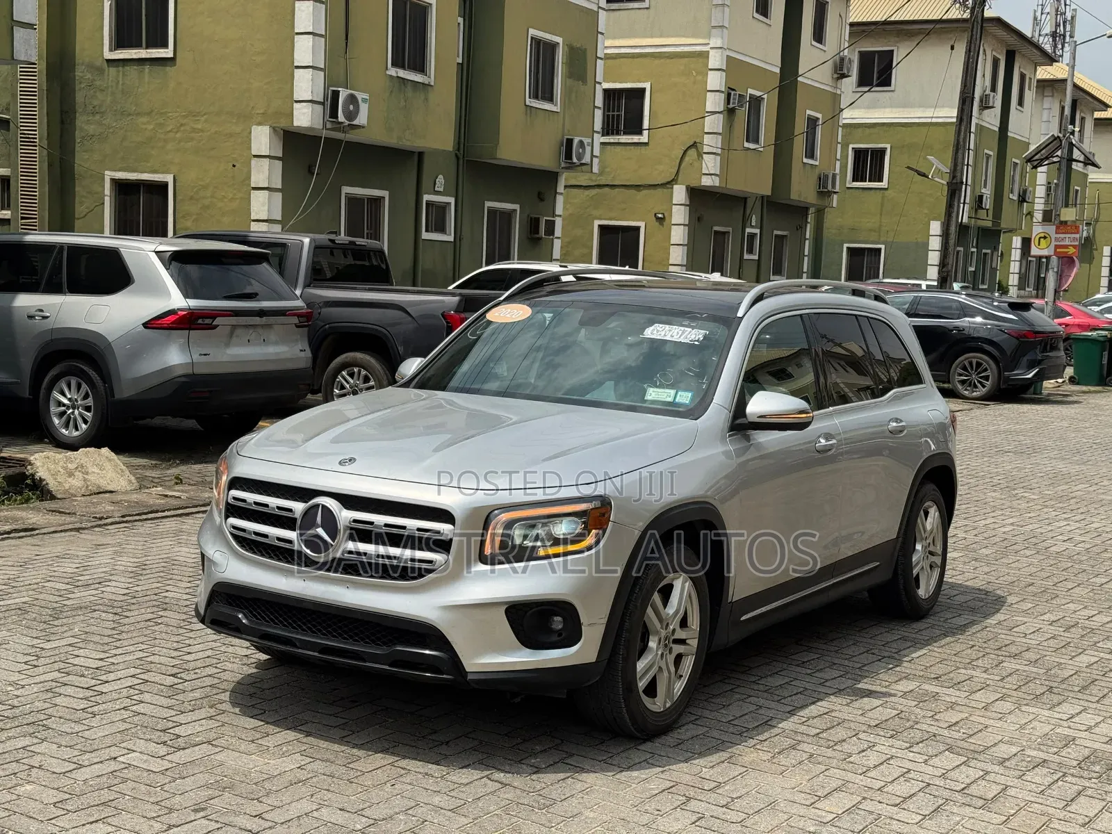 Mercedes-Benz GLB-Class 2020 Silver
