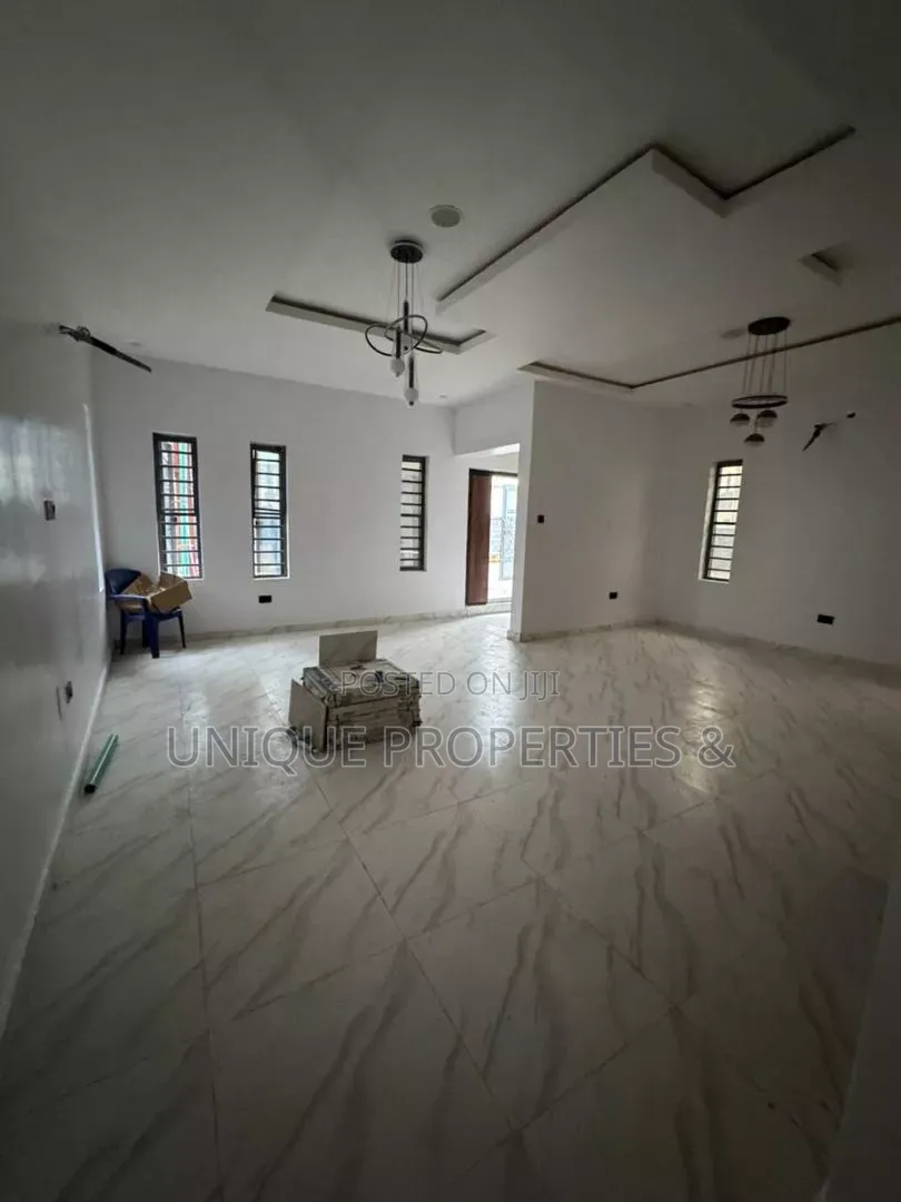 4bdrm Duplex in Ocean Harbour Estate, Lekki Phase 2 for rent