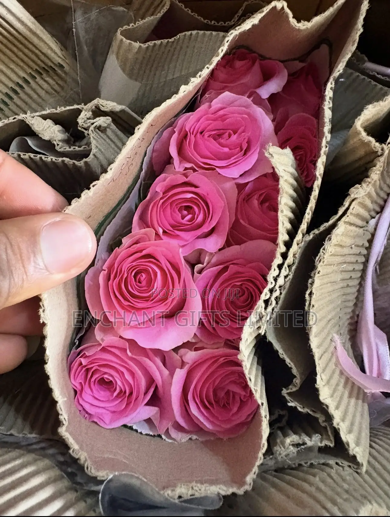 Abuja/Lagos Fresh Roses Stem and Flower Bouquets – Wholesale Vendor