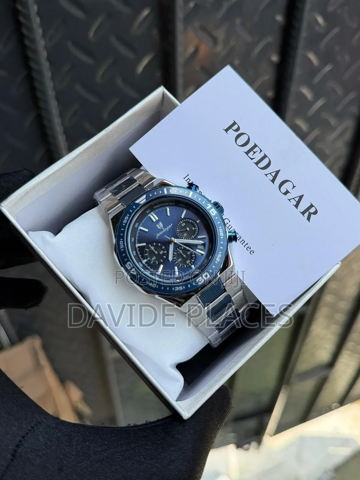 Poedagar Chronograph Two-Tone Waterproof Unisex Wristwatch