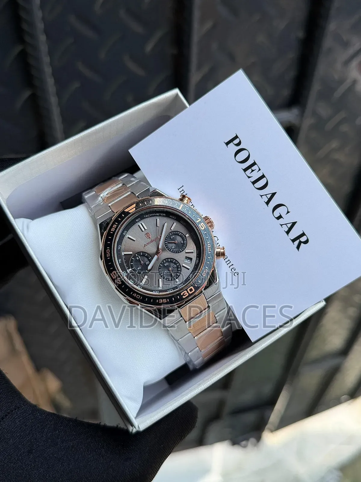 Poedagar Chronograph Two-Tone Waterproof Unisex Wristwatch