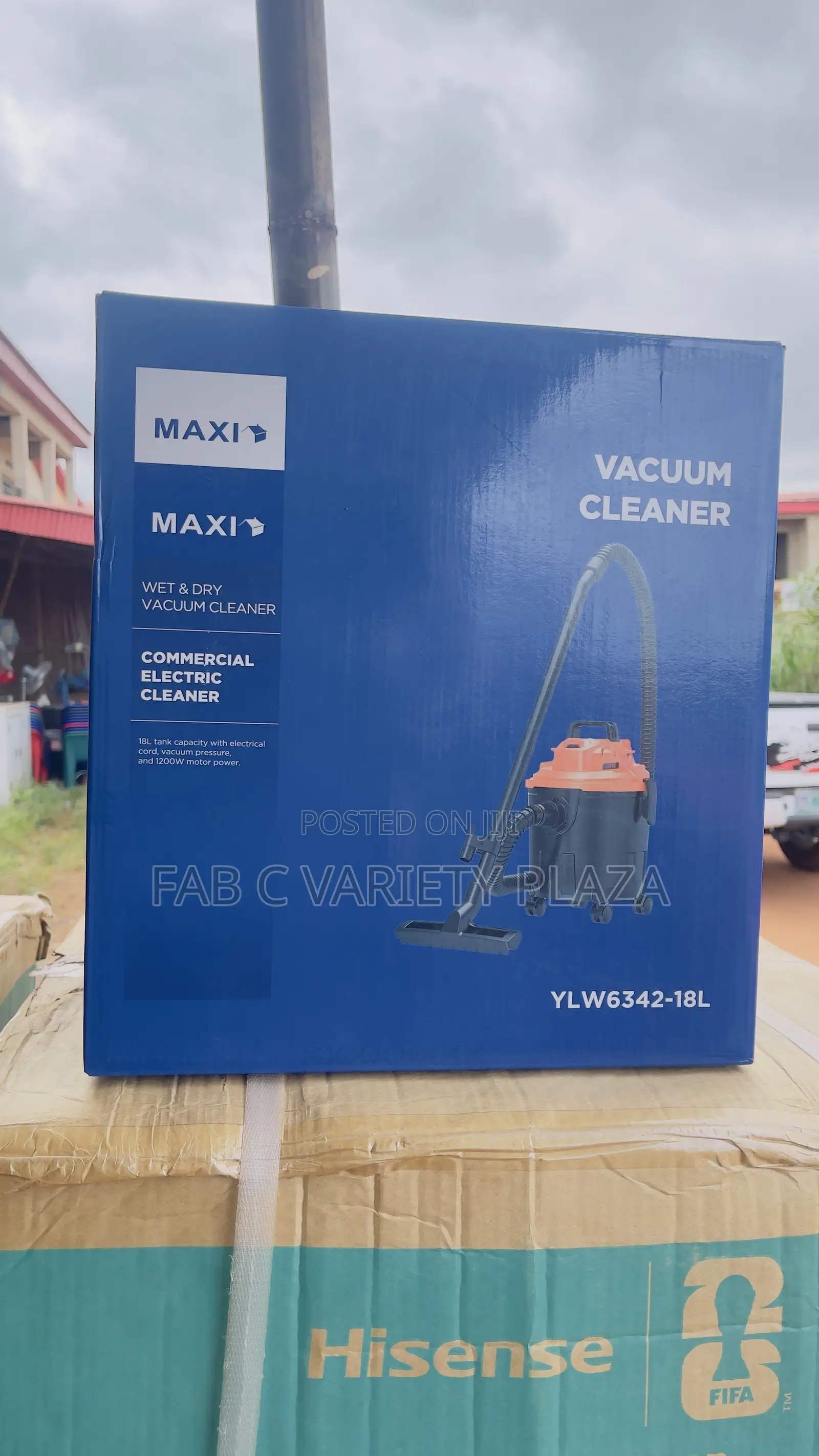 Maxi Vacuum Cleaner