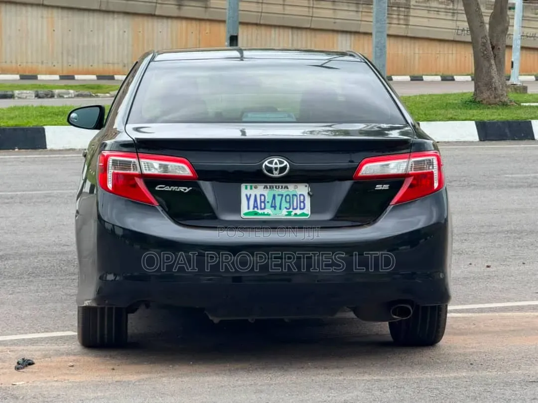 Toyota Camry 2013 Black
