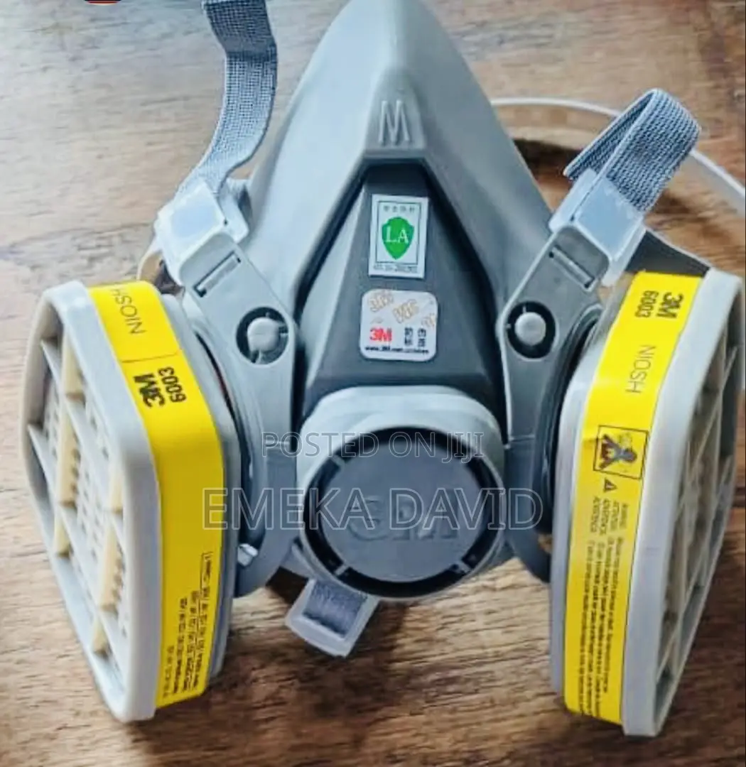 3M 6200 Half Facepiece Respirator.