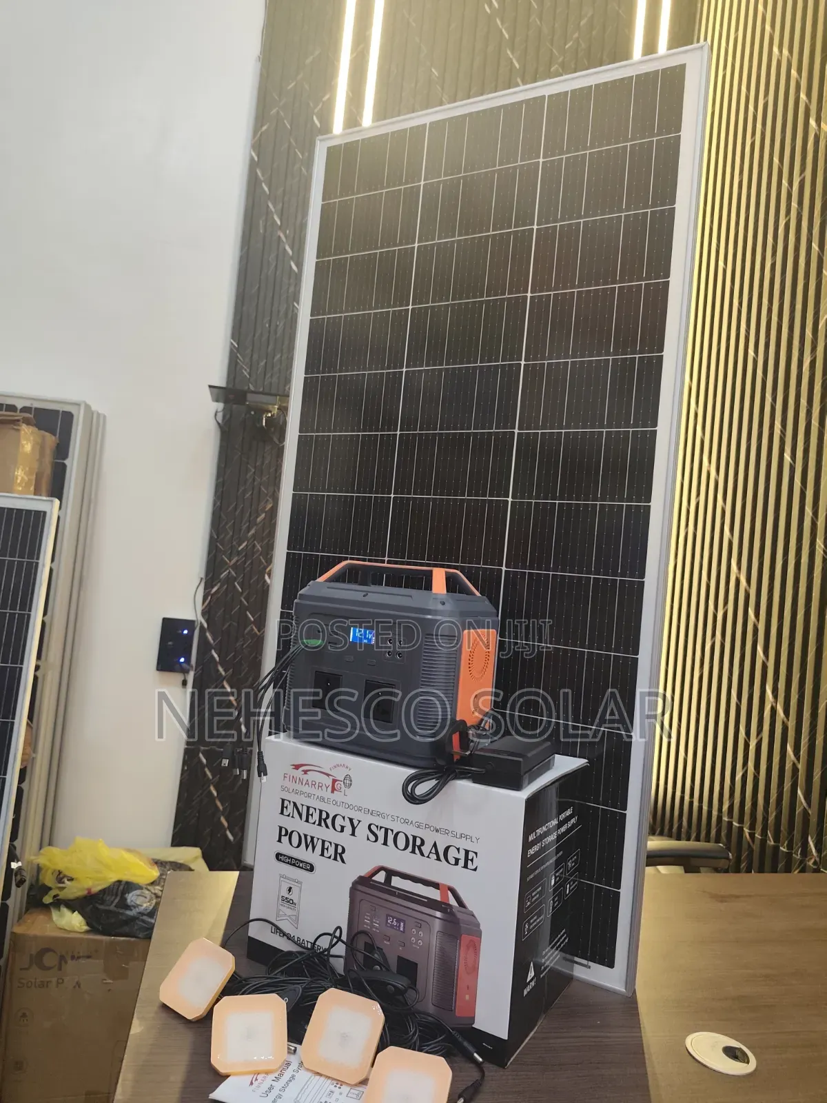 Solar Generator With Fast Charging 150W Solar Panel Included