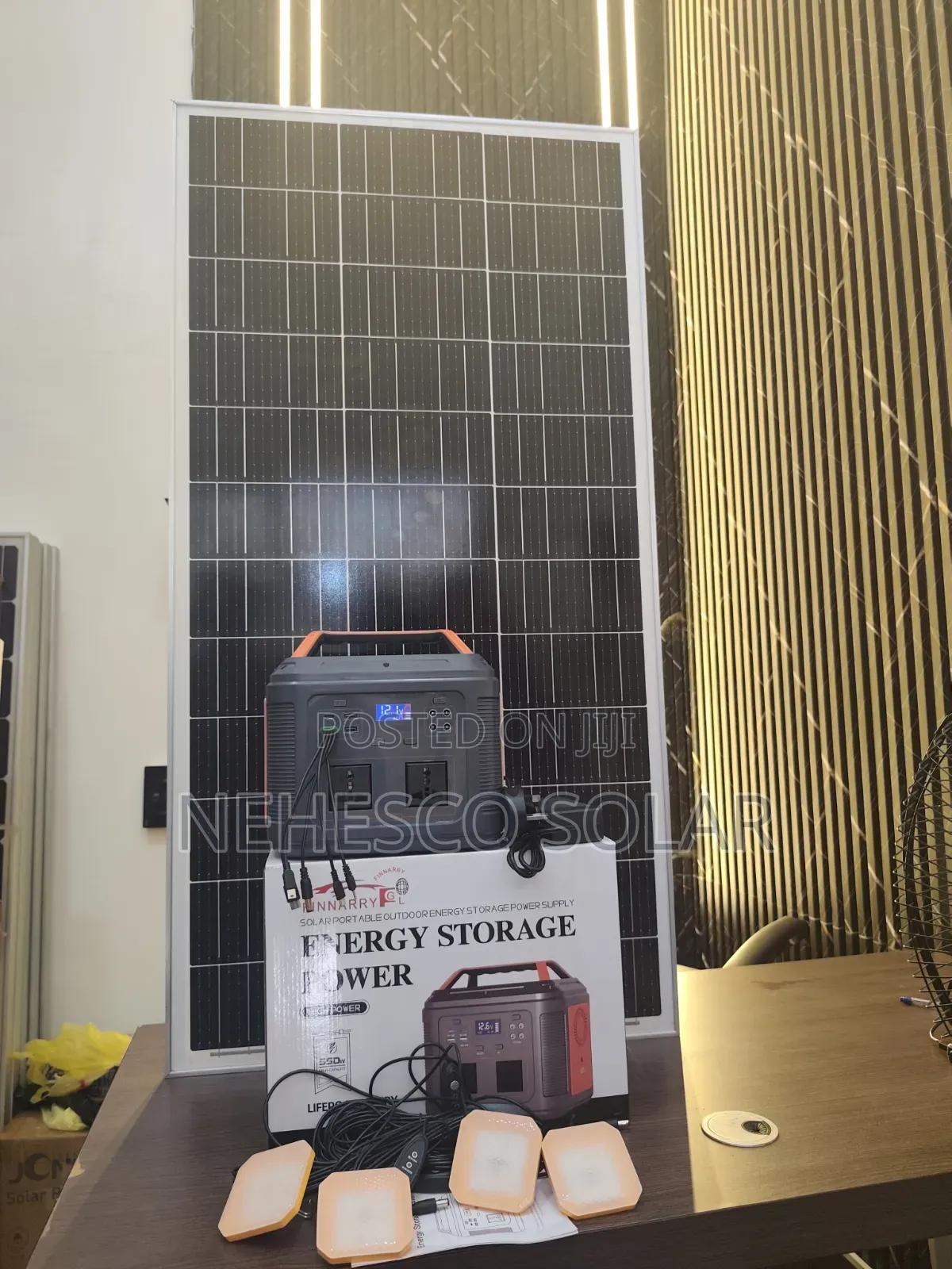 Power Your Home With This Portable 550W Solar Station