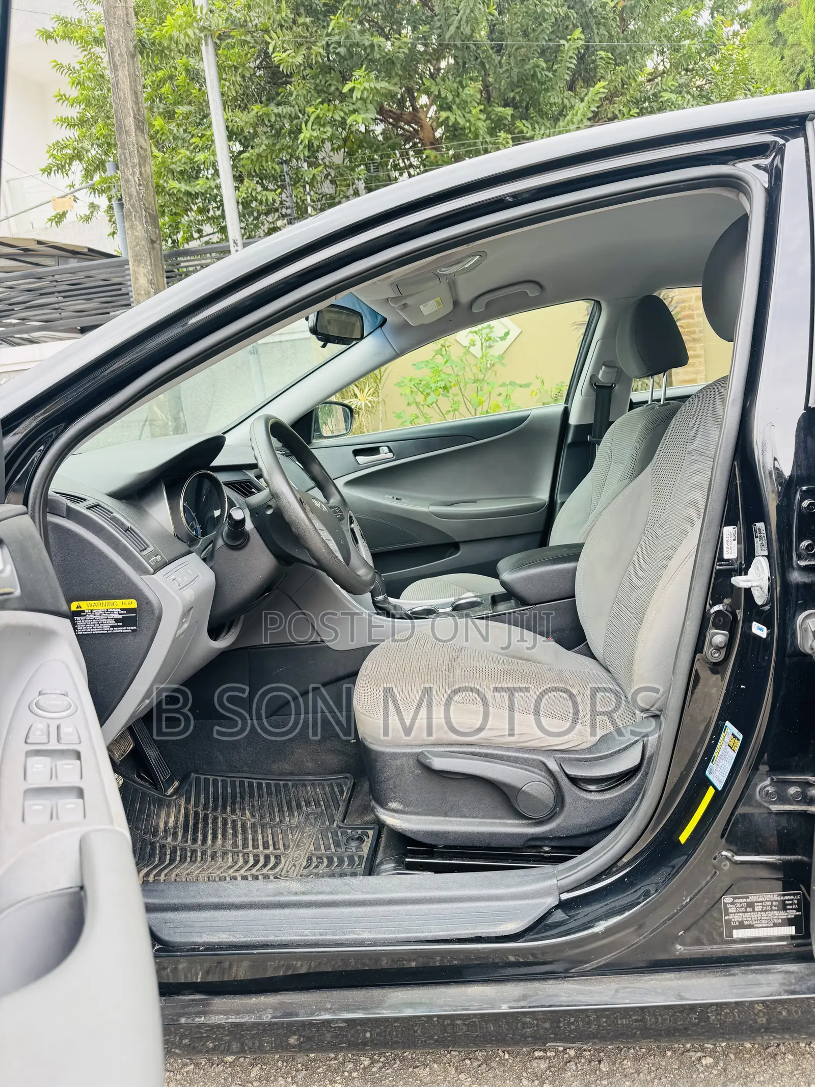 Hyundai Sonata SE Sedan FWD (2.4L 4cyl 6A) 2013 Black
