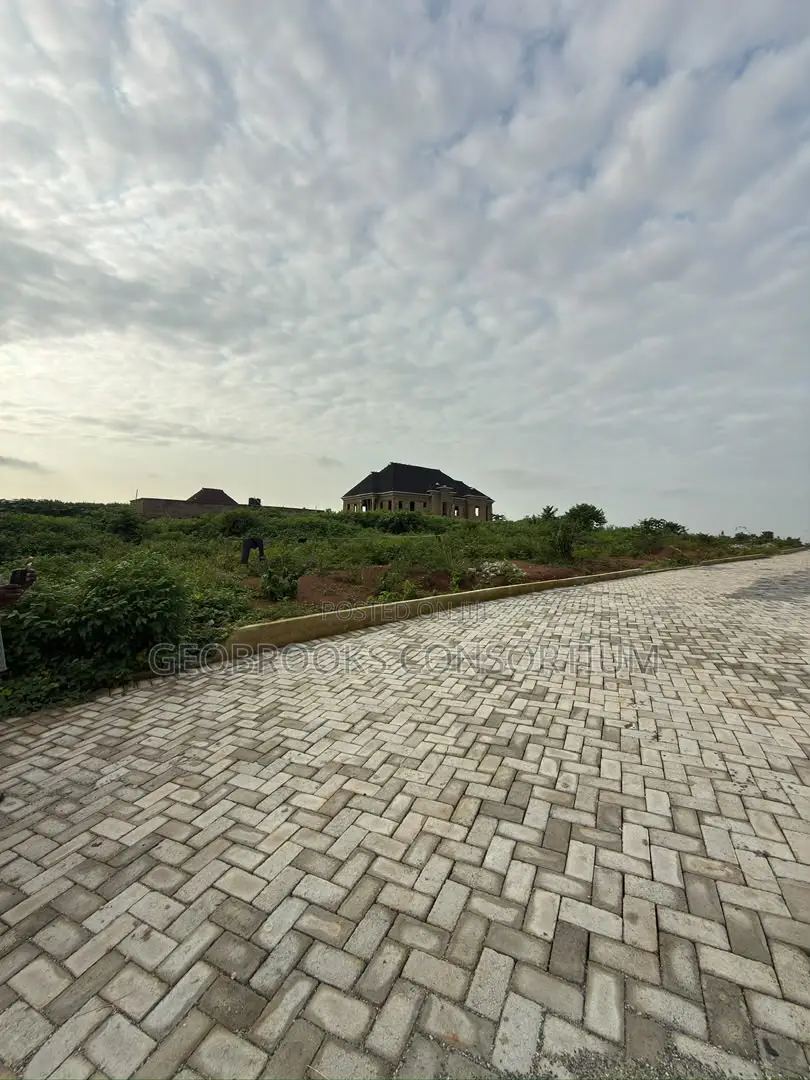 Exclusive 33 Plots of Premium Residential Land - Carlton Gate Estate