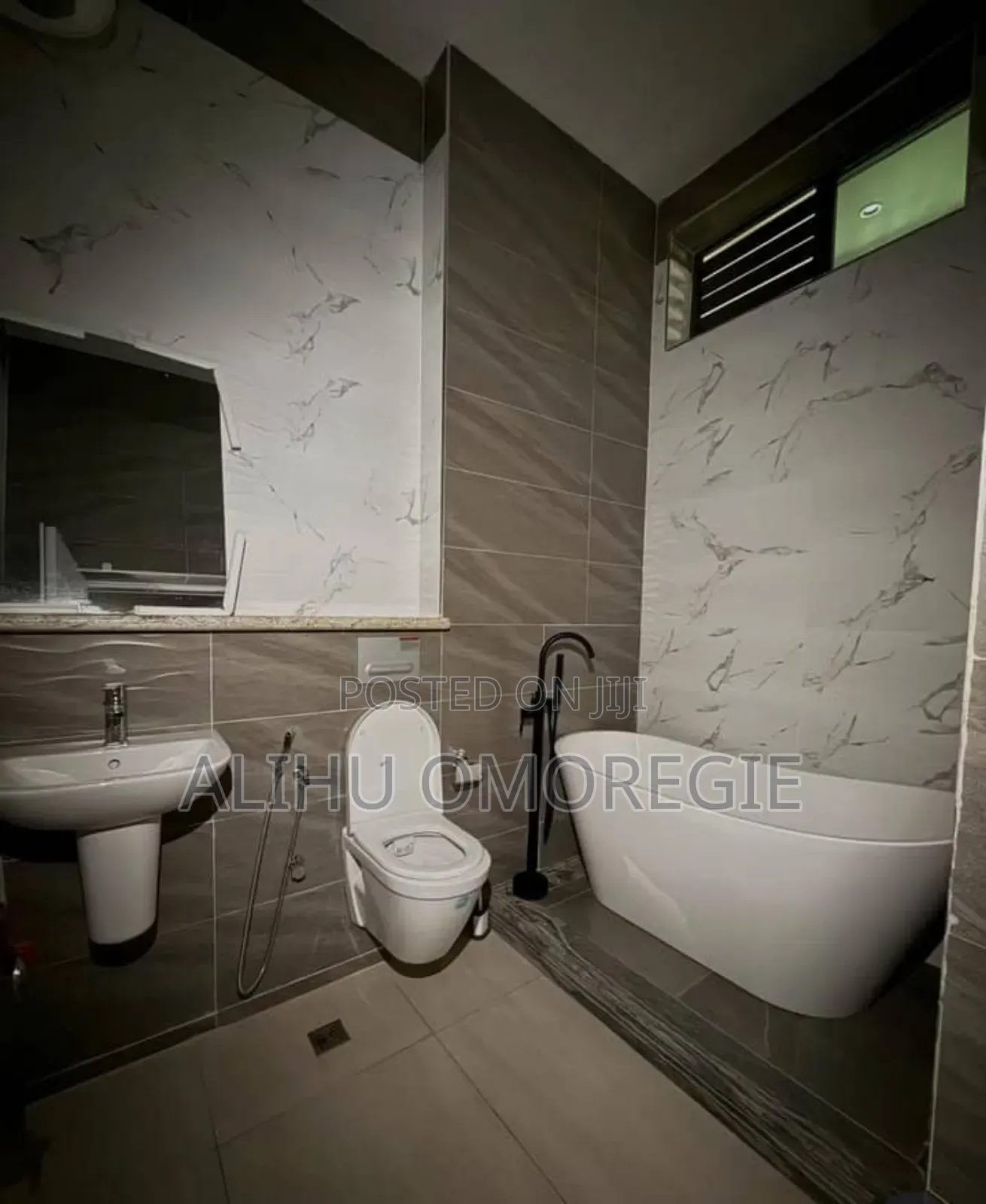 Furnished 2bdrm Block of Flats in Bristol Apartment, Life Camp for rent